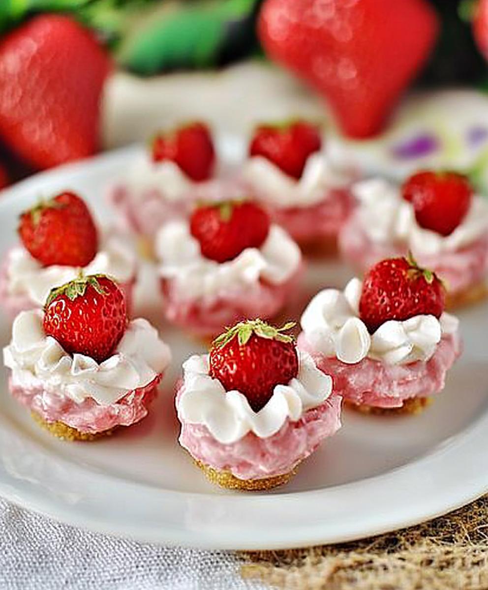 Strawberry Cheesecake Strawberry Bites Recipe